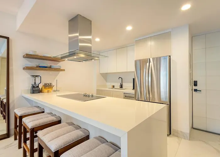 Family-friendly Oasis With Pool And Steps From Medano Сasa de vacaciones